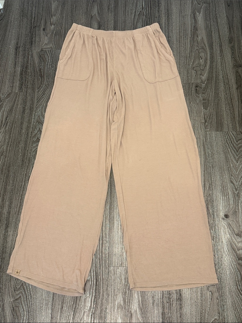 Barefoot Dreams pants